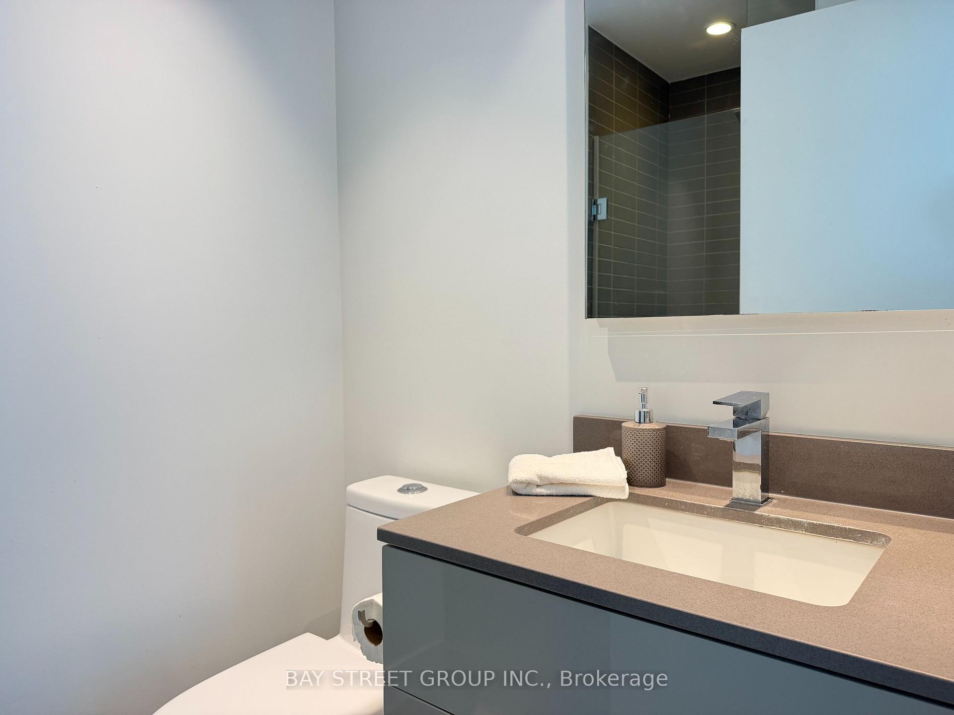 Photo 16 of Unit 4501, 7 Grenville Street, Toronto, Bay Street Corridor — HOMEH