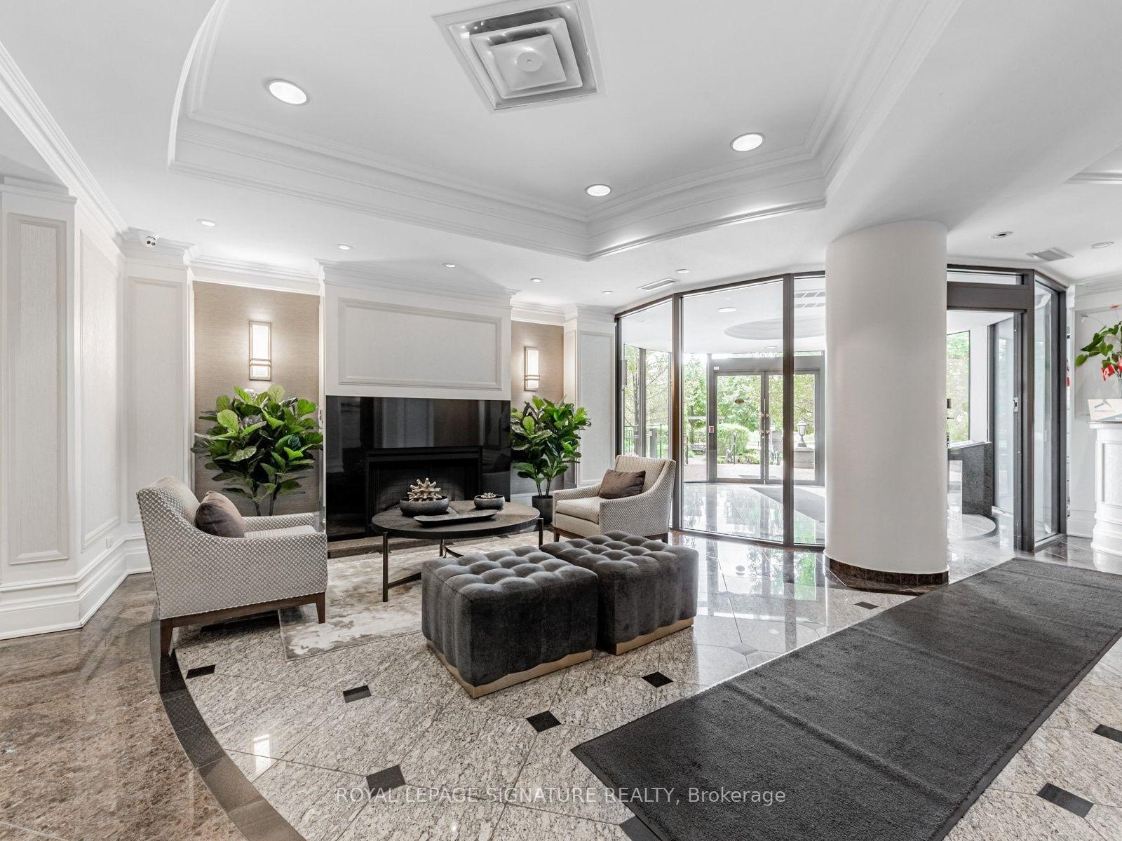 Photo 3 of Unit 220, 16 Dallimore Circle, North York, Banbury-Don Mills — HOMEH