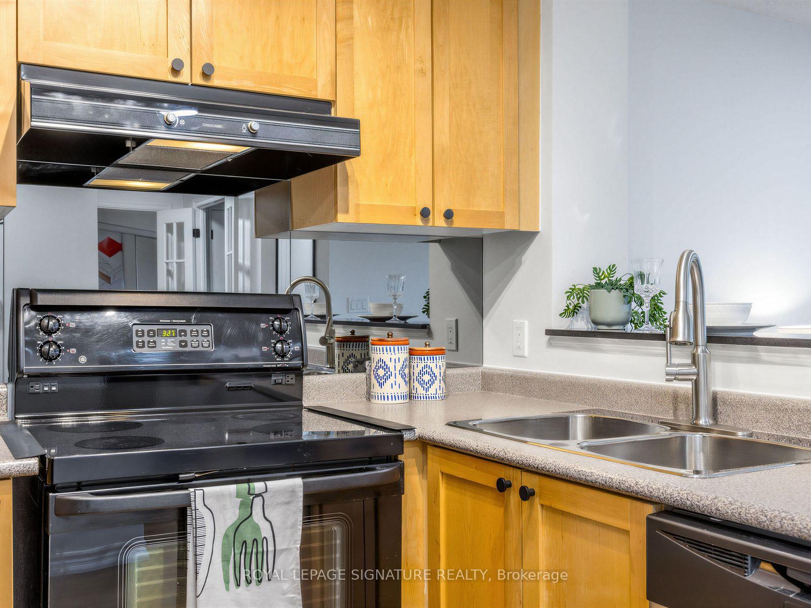Photo 9 of Unit 220, 16 Dallimore Circle, North York, Banbury-Don Mills — HOMEH