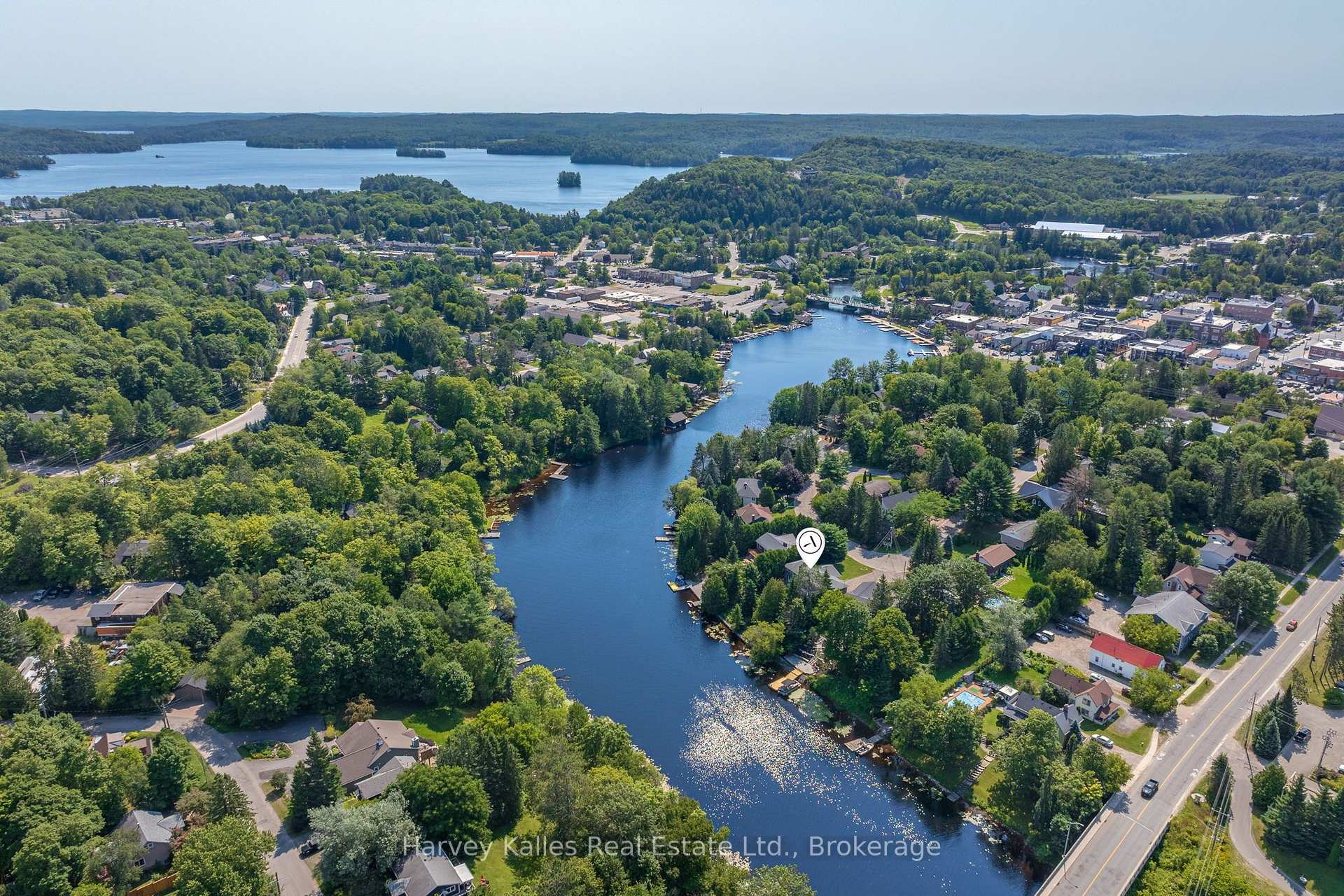 Photo 2 of 40 King Crescent, Huntsville — HOMEH