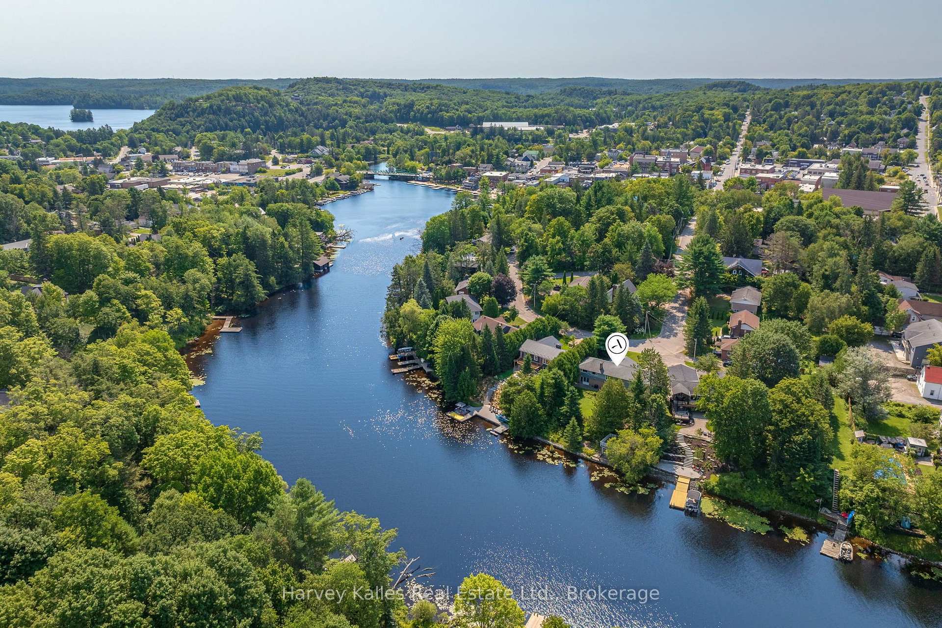 Photo 40 of 40 King Crescent, Huntsville — HOMEH