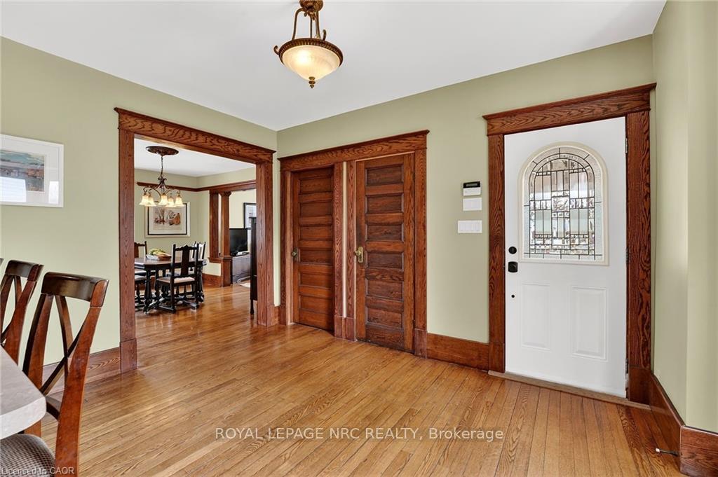 Photo 6 of 3952 Victoria Avenue W, Lincoln, Lincoln-Jordan/Vineland — HOMEH