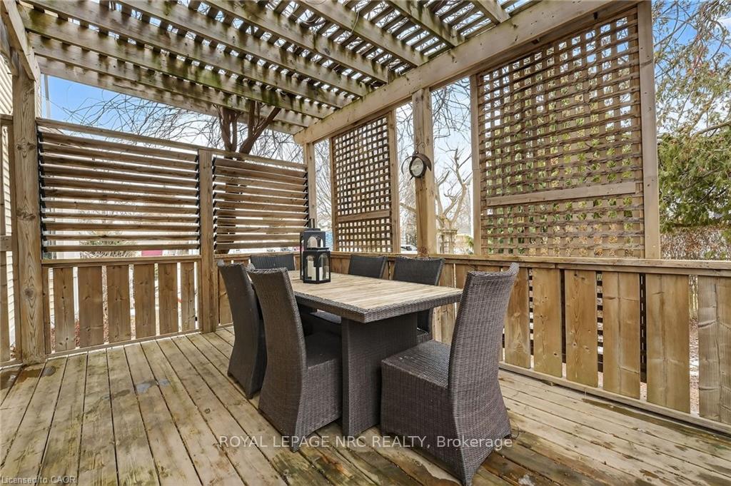 Photo 21 of 3952 Victoria Avenue W, Lincoln, Lincoln-Jordan/Vineland — HOMEH