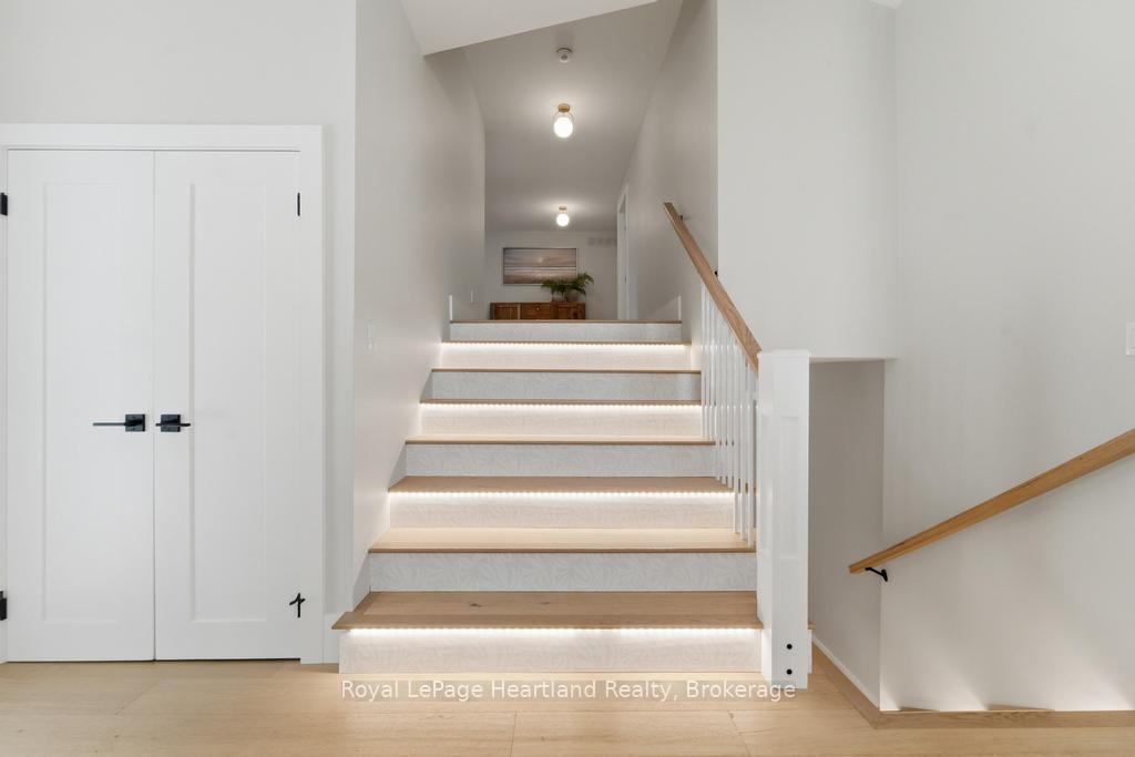 Photo 15 of 238 Bennett Street W, Goderich, Goderich (Town) — HOMEH