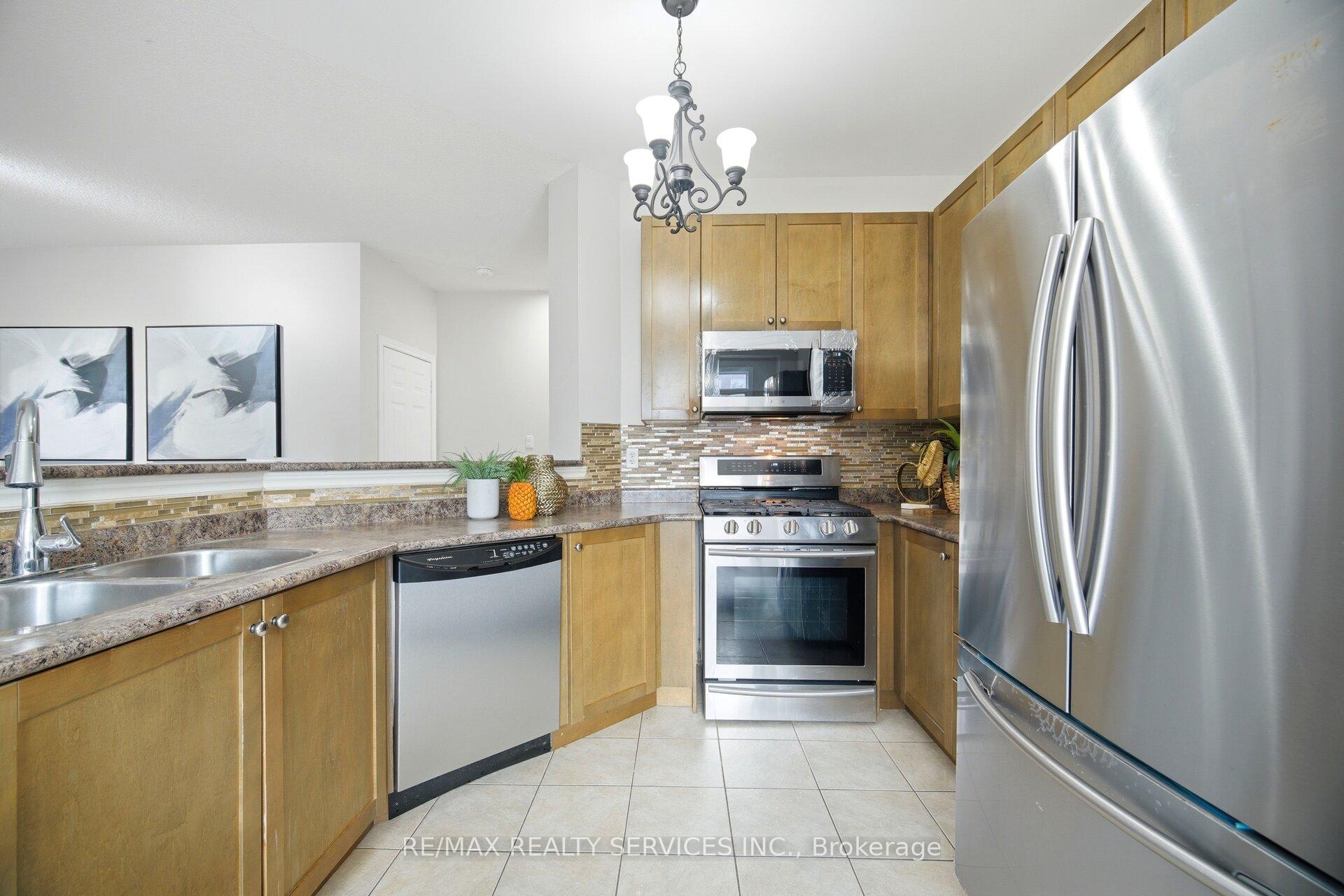 Photo 14 of 16 Lagrotto Road, Brampton, Madoc — HOMEH