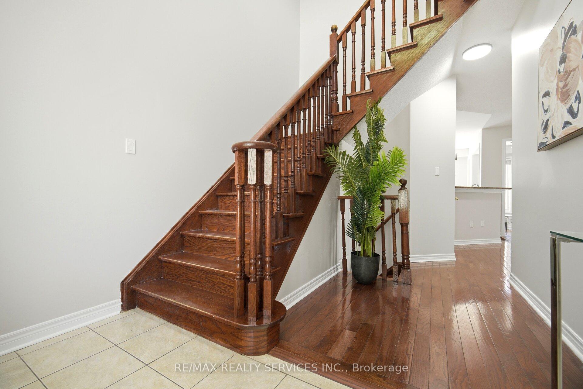 Photo 18 of 16 Lagrotto Road, Brampton, Madoc — HOMEH