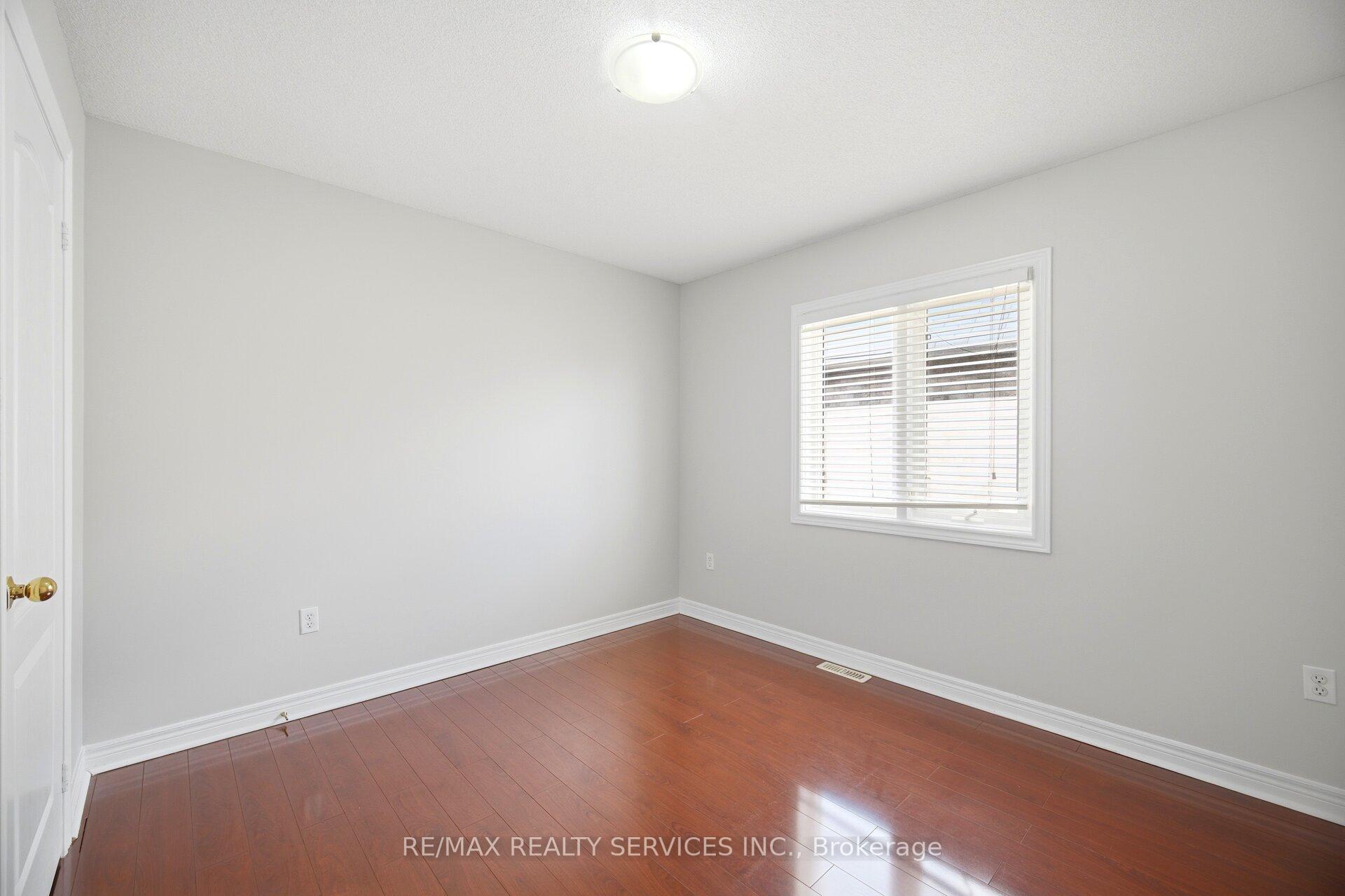 Photo 29 of 16 Lagrotto Road, Brampton, Madoc — HOMEH