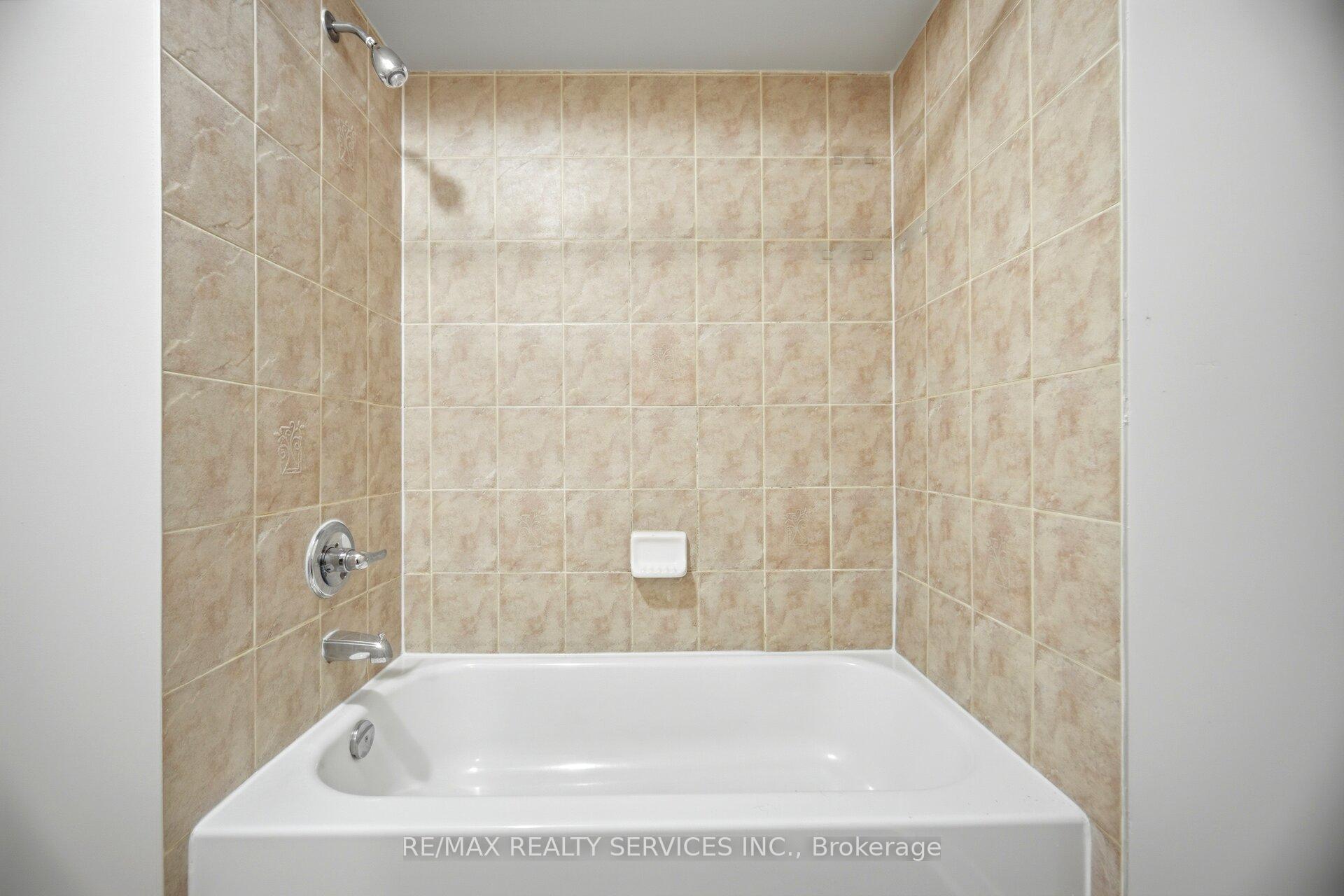 Photo 34 of 16 Lagrotto Road, Brampton, Madoc — HOMEH