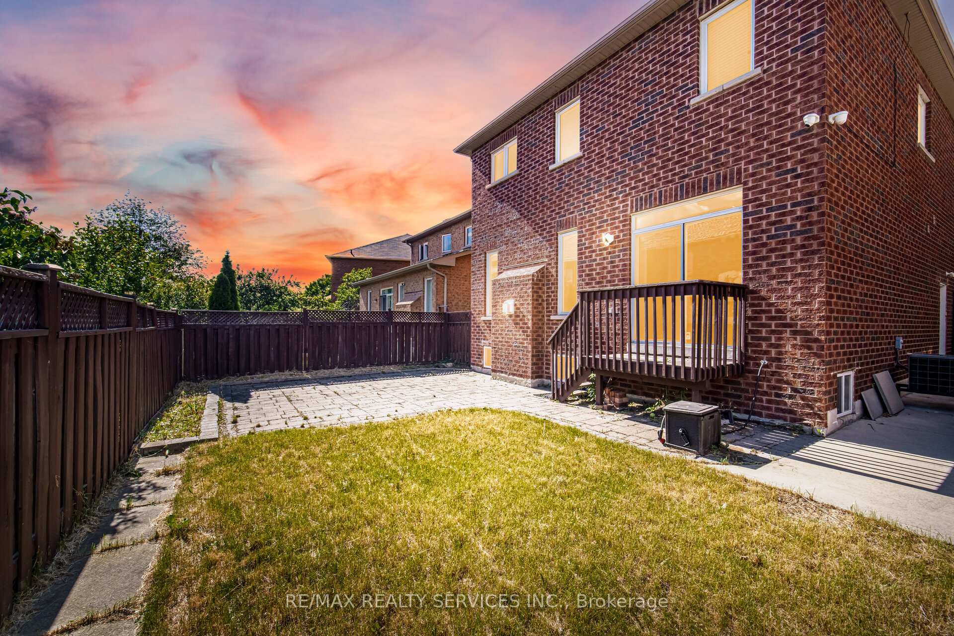 Photo 46 of 16 Lagrotto Road, Brampton, Madoc — HOMEH