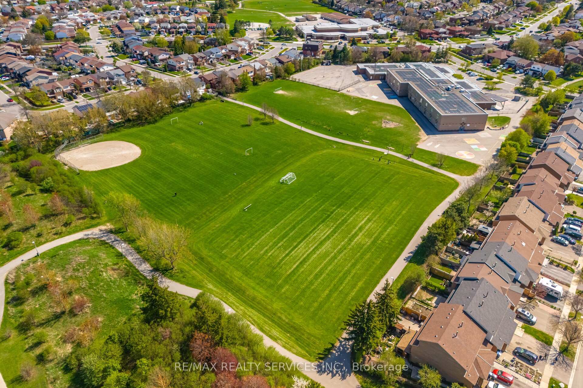 Photo 48 of 16 Lagrotto Road, Brampton, Madoc — HOMEH