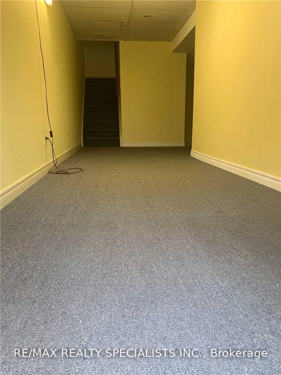Photo 9 of Unit Lower, 5431 Tree Crest Court, Mississauga, Hurontario — HOMEH
