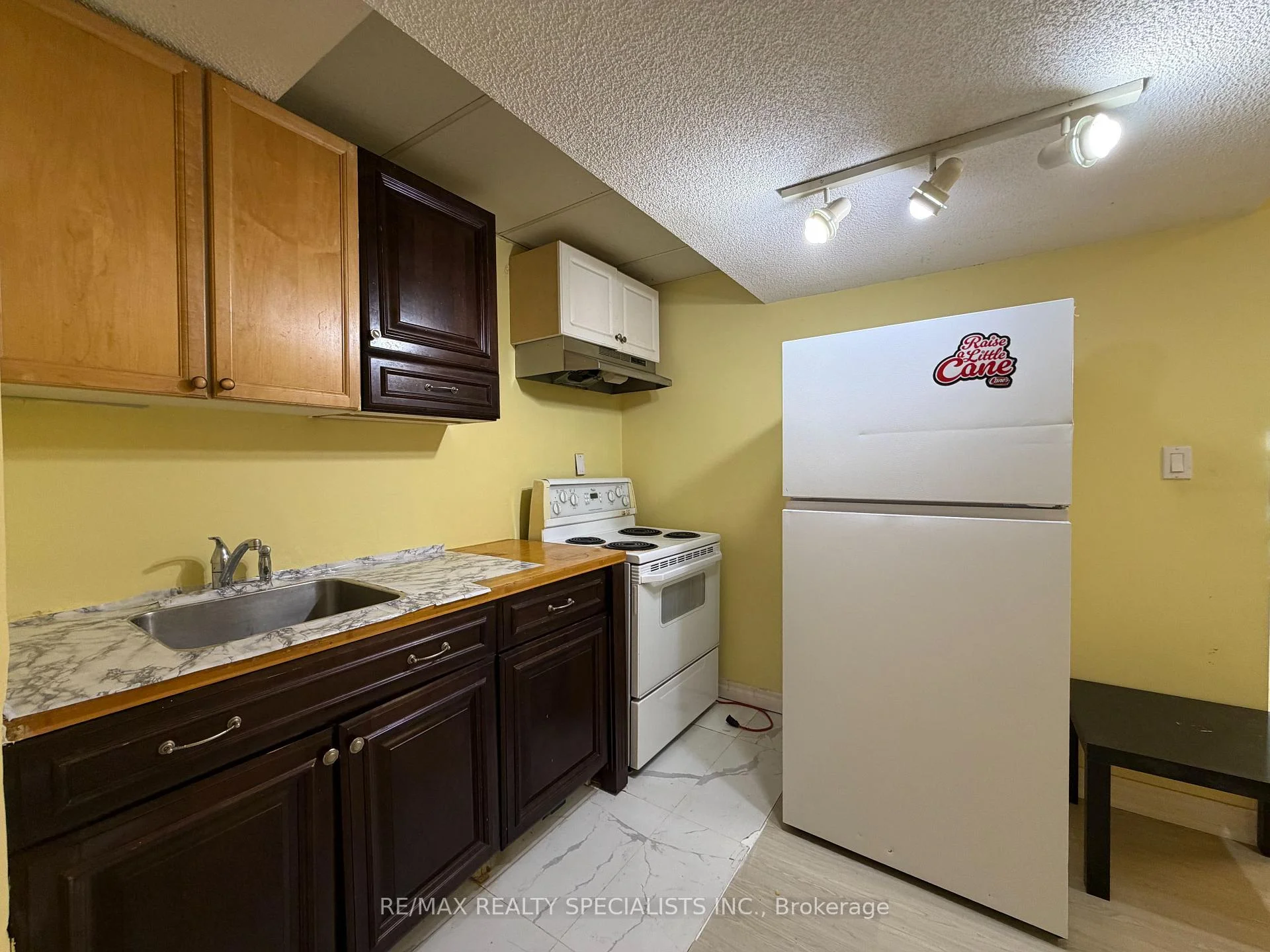 Photo 38 of Unit Lower, 5431 Tree Crest Court, Mississauga, Hurontario — HOMEH