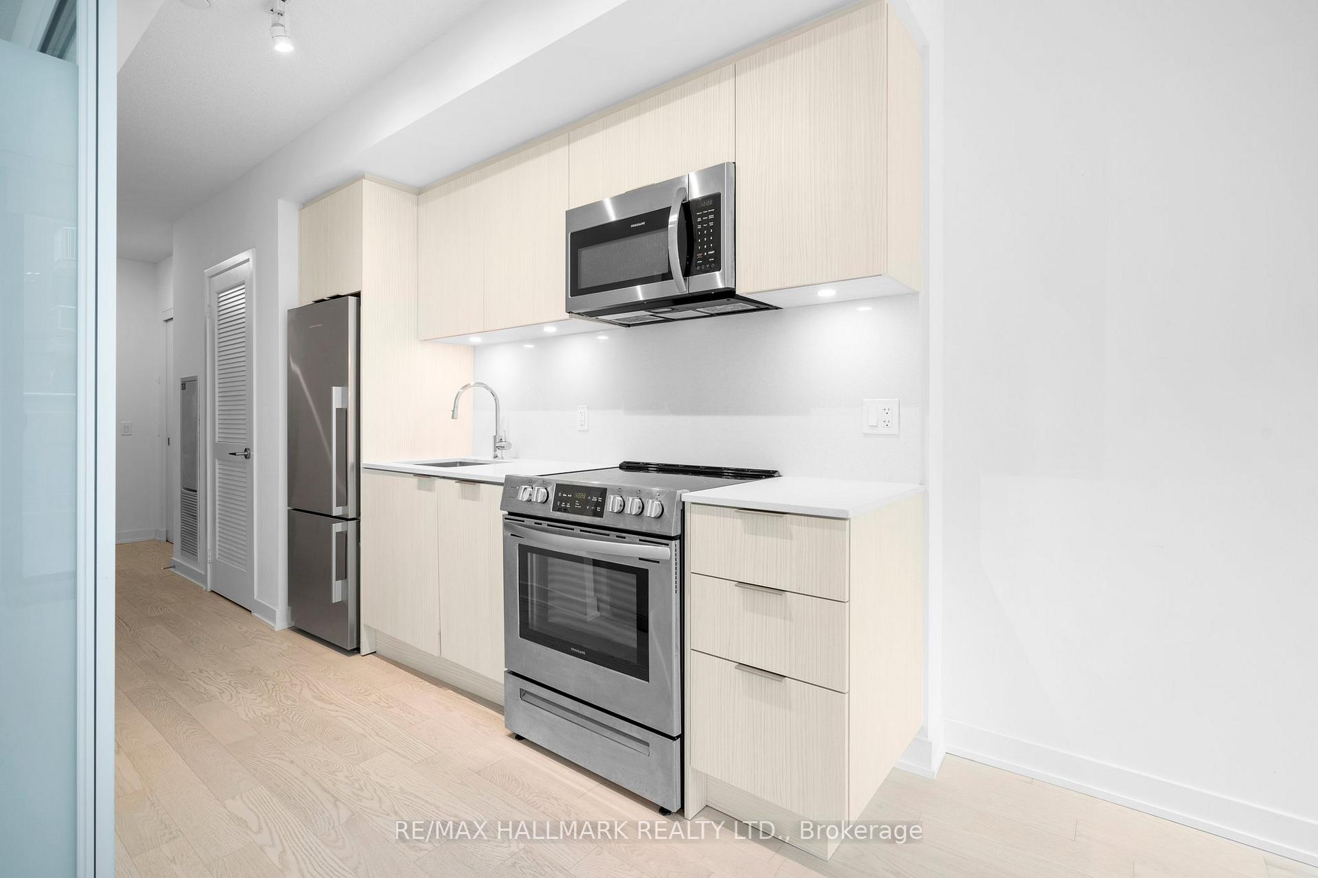 Photo 11 of Unit 218, 25 Richmond Street E, Toronto, Church-Yonge Corridor — HOMEH