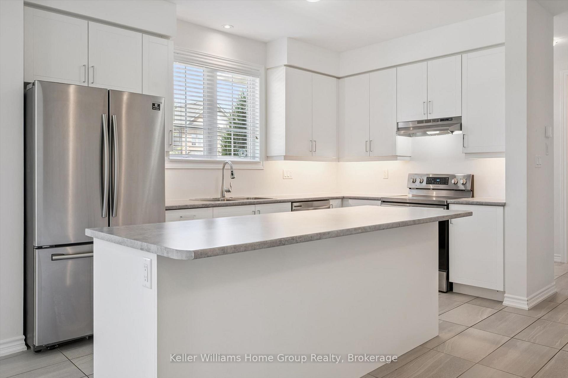 Photo 17 of 52 Findlay Way, Centre Wellington, Fergus — HOMEH