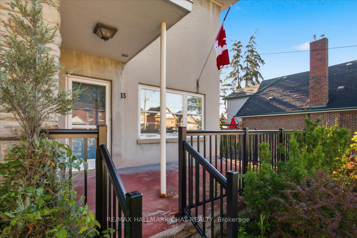 Photo 2 of Unit 3, 15 Parkside Drive, Barrie, Queen's Park — HOMEH