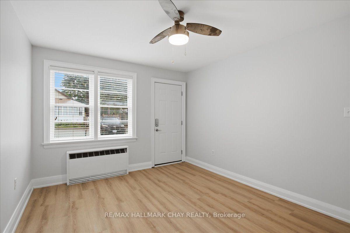 Photo 31 of Unit 3, 15 Parkside Drive, Barrie, Queen's Park — HOMEH