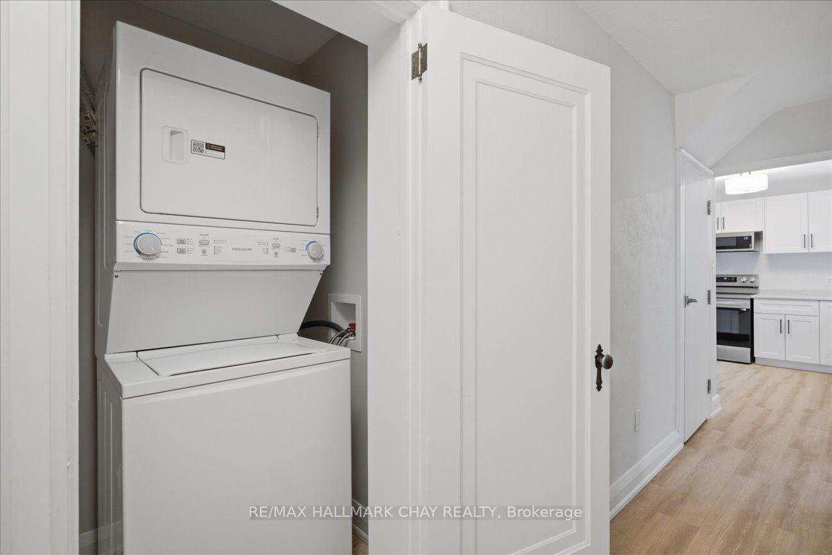 Photo 34 of Unit 3, 15 Parkside Drive, Barrie, Queen's Park — HOMEH