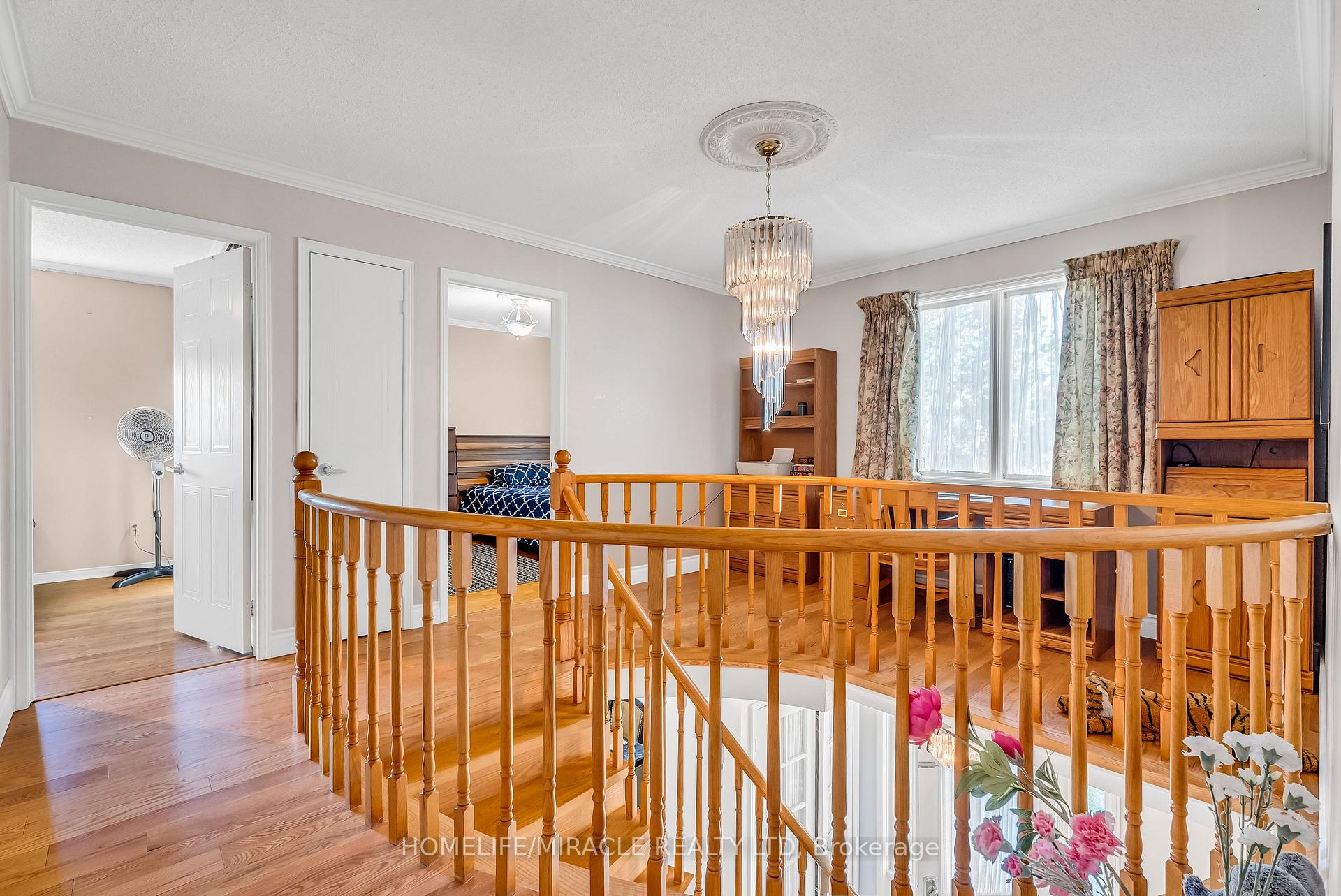 Photo 23 of 1 Beechnut Crescent, Clarington, Courtice — HOMEH