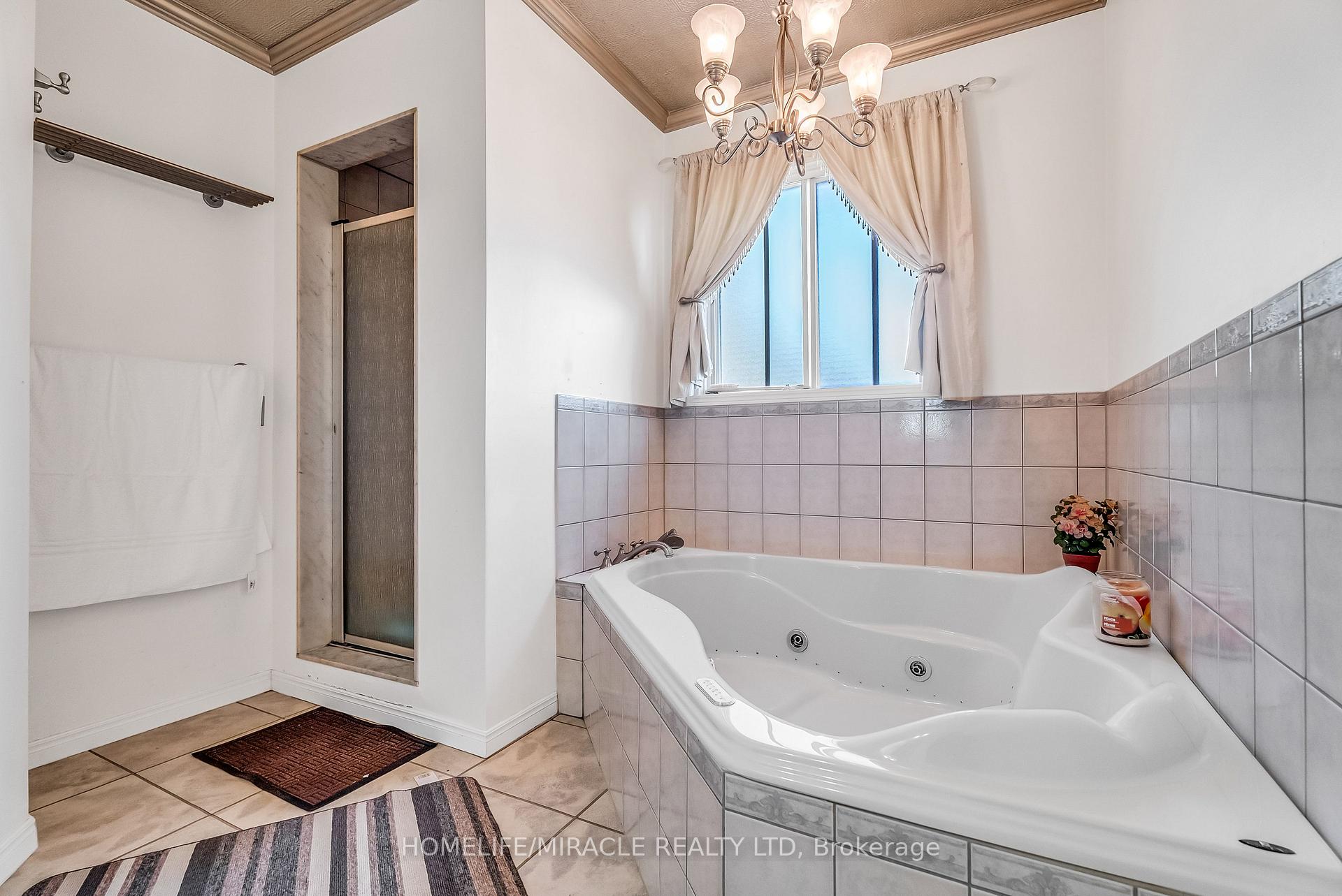 Photo 30 of 1 Beechnut Crescent, Clarington, Courtice — HOMEH