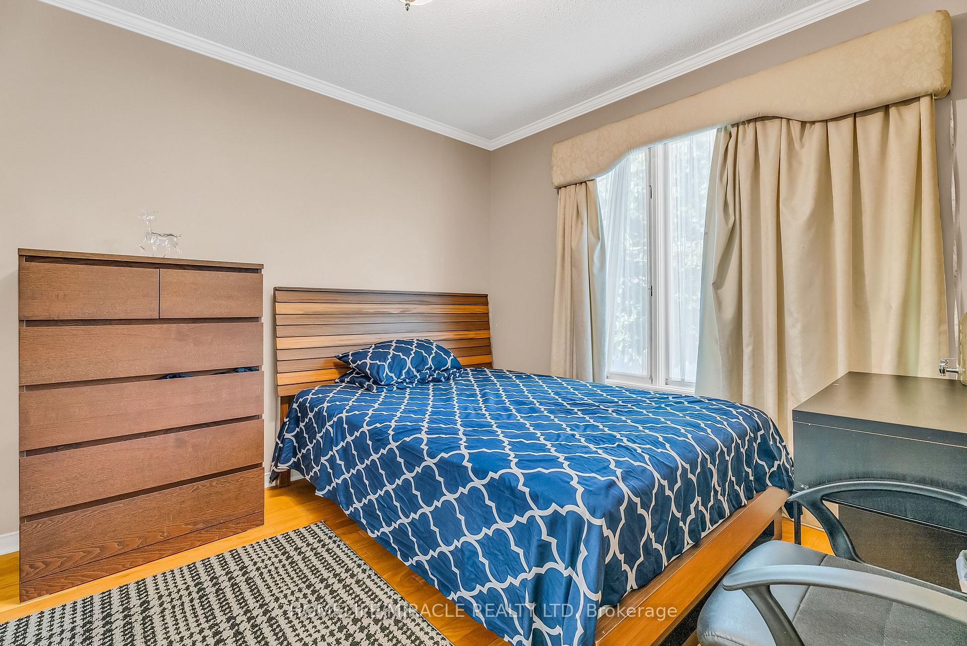 Photo 36 of 1 Beechnut Crescent, Clarington, Courtice — HOMEH