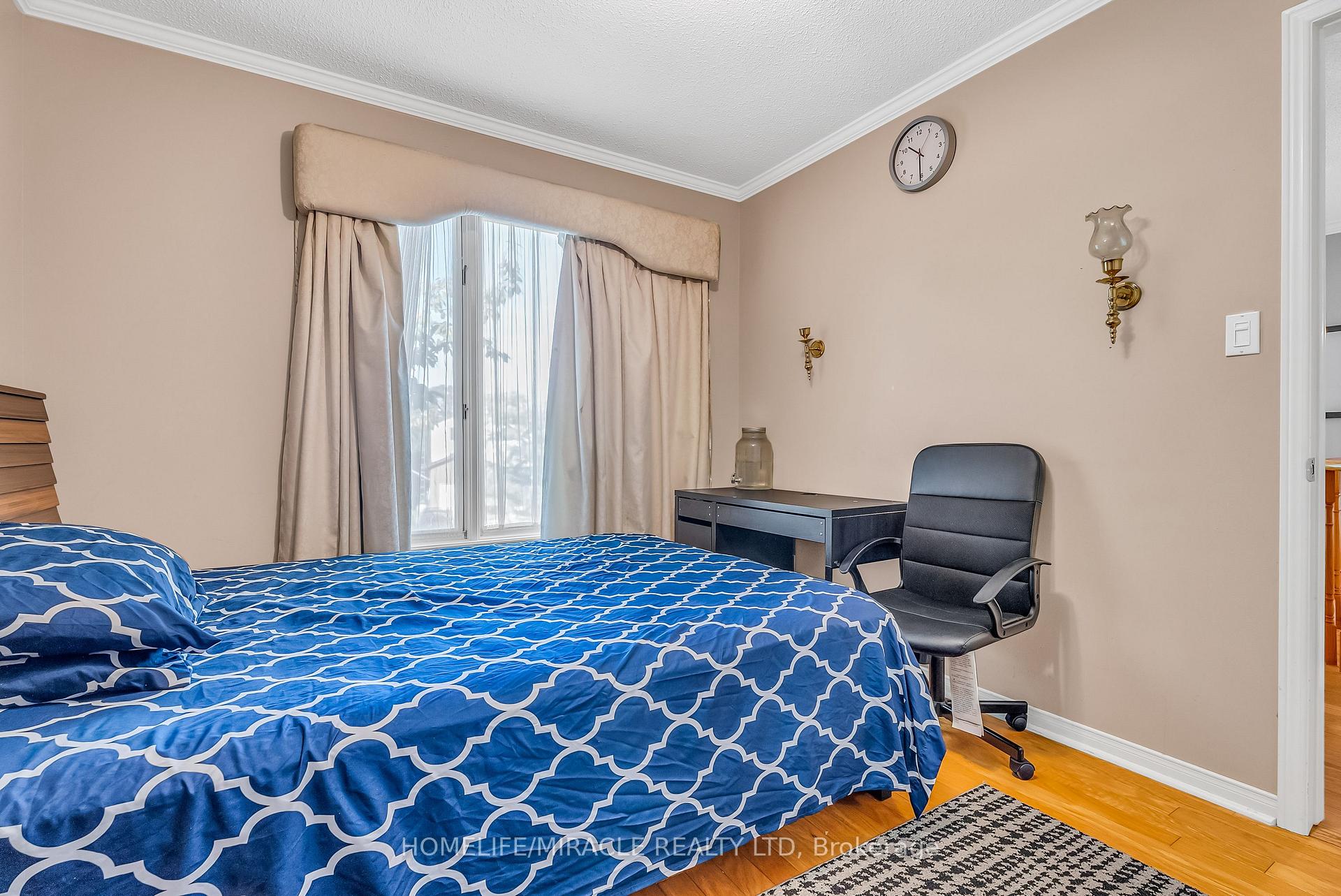 Photo 37 of 1 Beechnut Crescent, Clarington, Courtice — HOMEH