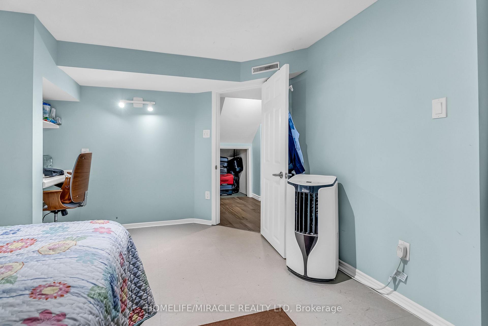 Photo 42 of 1 Beechnut Crescent, Clarington, Courtice — HOMEH