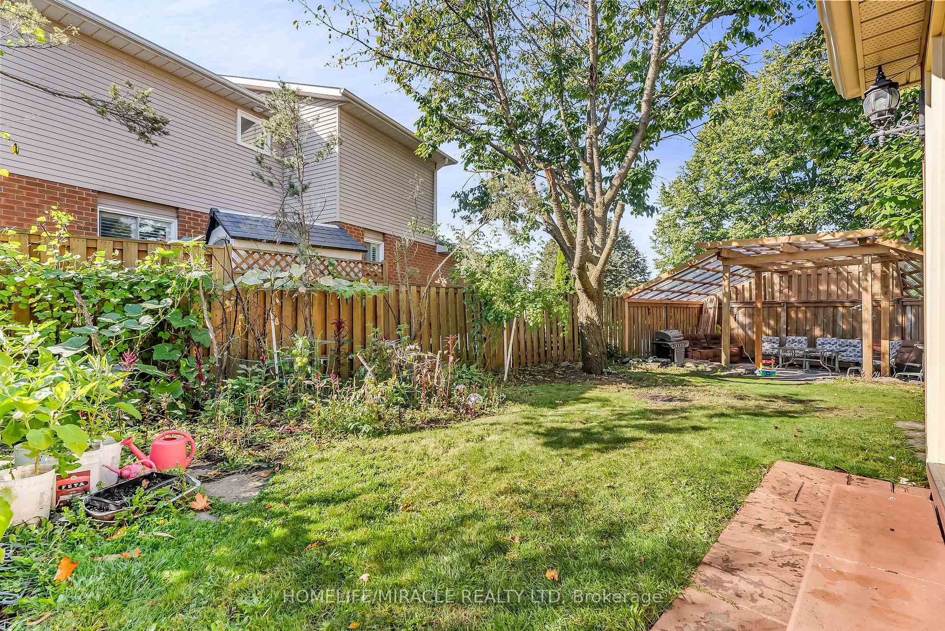 Photo 49 of 1 Beechnut Crescent, Clarington, Courtice — HOMEH