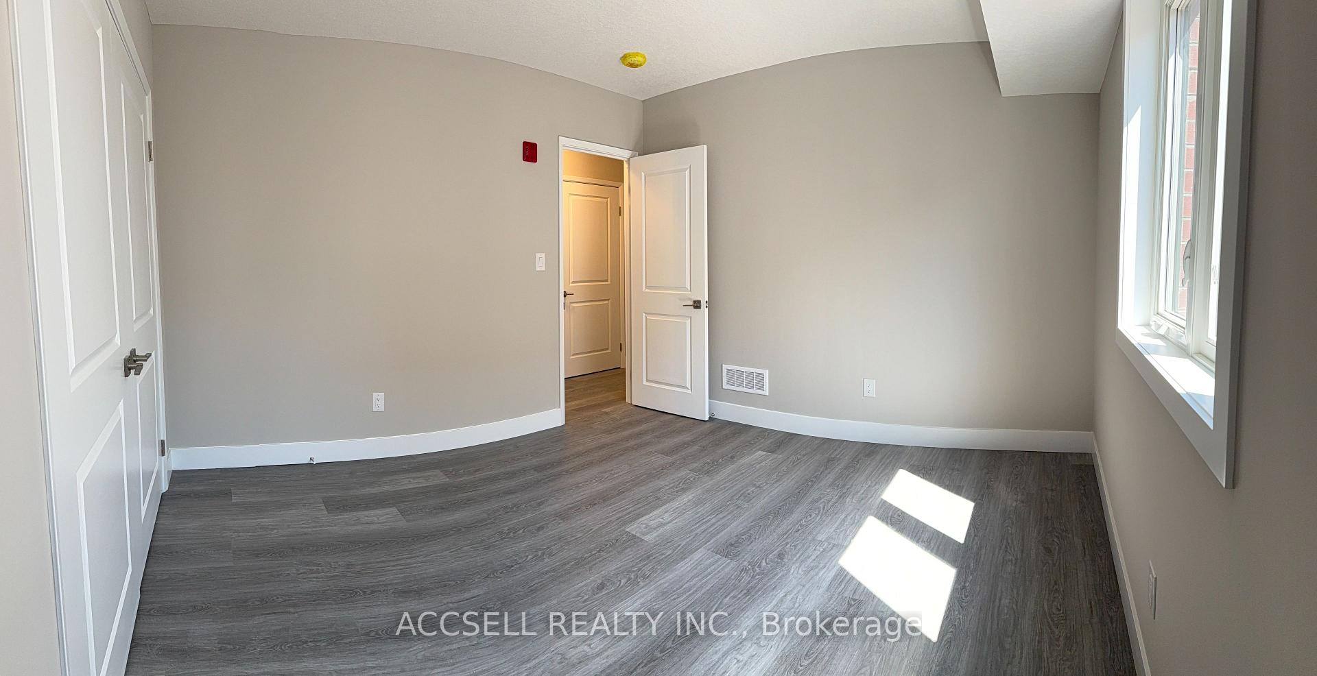 Photo 9 of 25 Alexandria Avenue, St. Thomas — HOMEH