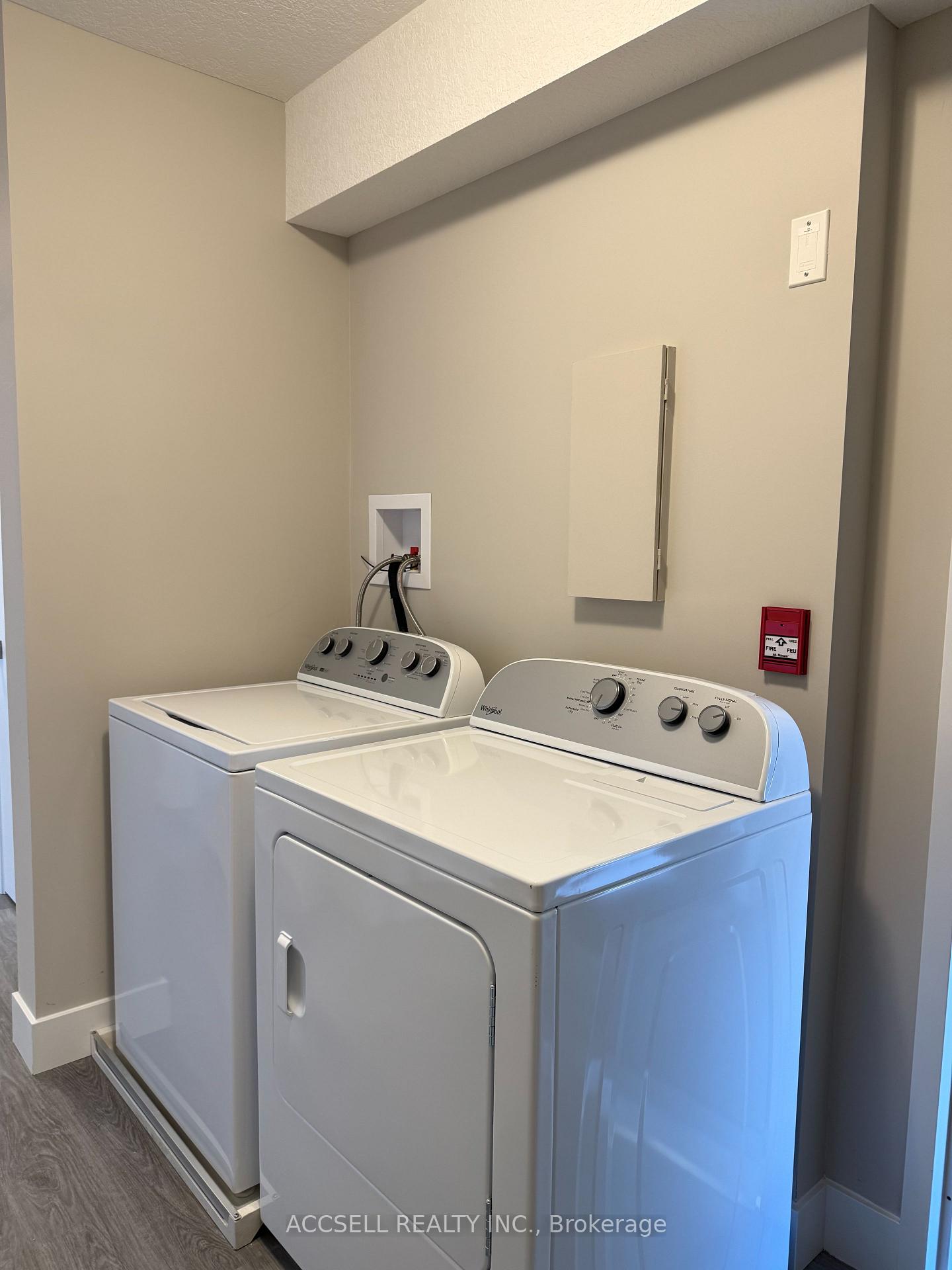 Photo 13 of 25 Alexandria Avenue, St. Thomas — HOMEH