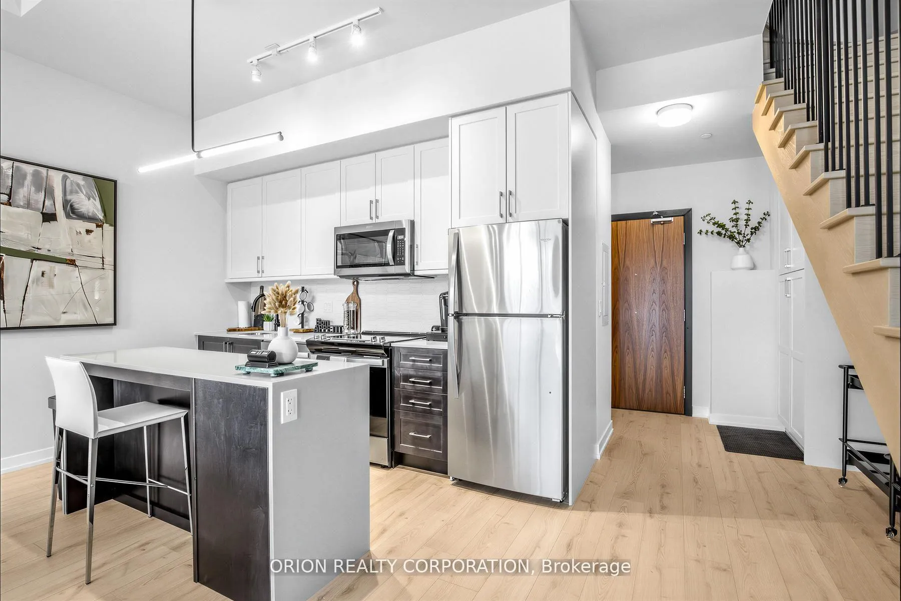 Photo 8 of Unit 110, 201 Brock Street S, Whitby, Downtown Whitby — HOMEH