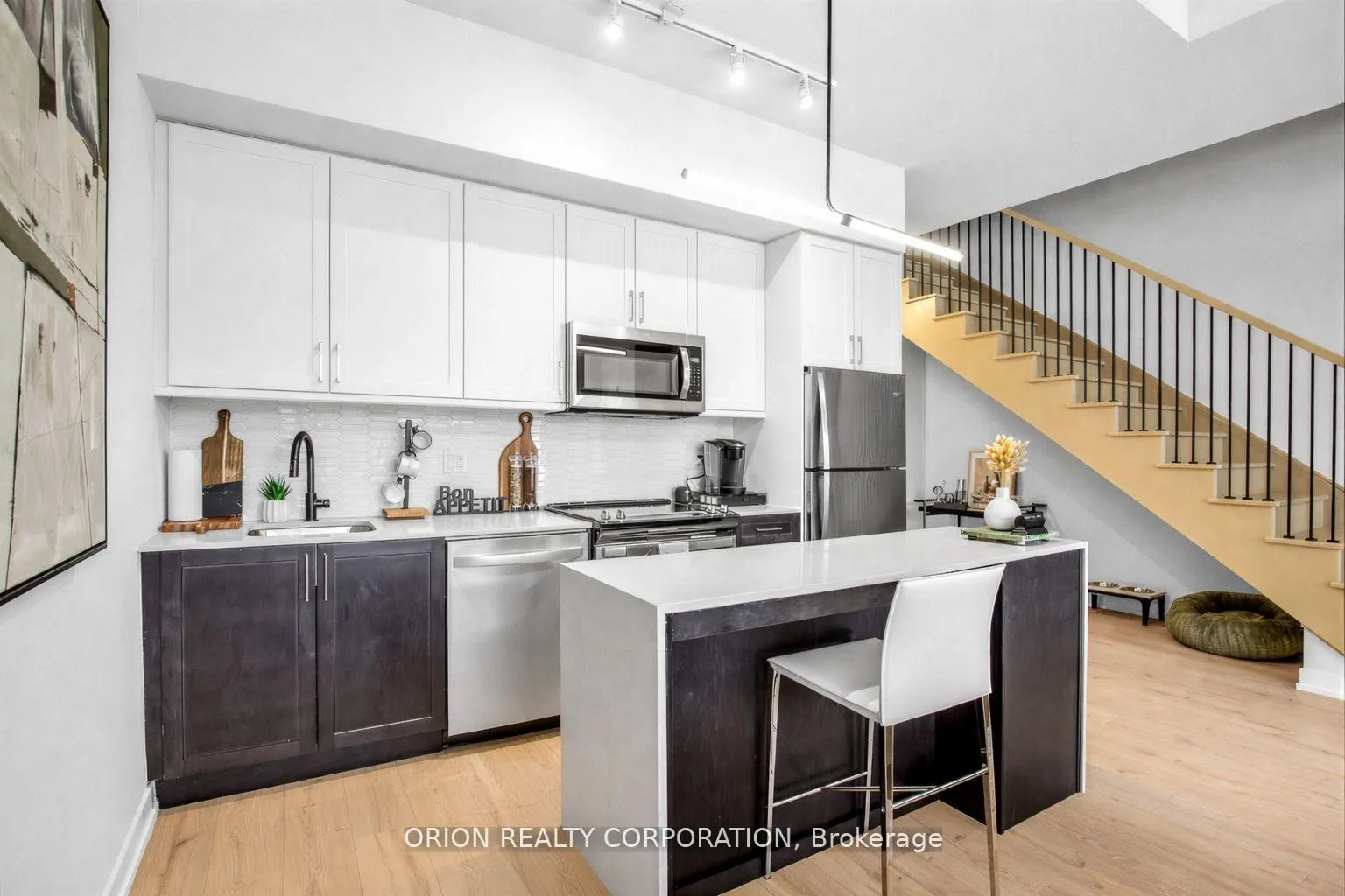 Photo 13 of Unit 110, 201 Brock Street S, Whitby, Downtown Whitby — HOMEH