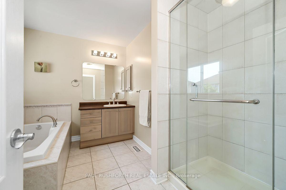 Photo 18 of 242 Deerfox Drive, Ottawa, Barrhaven - Longfields — HOMEH