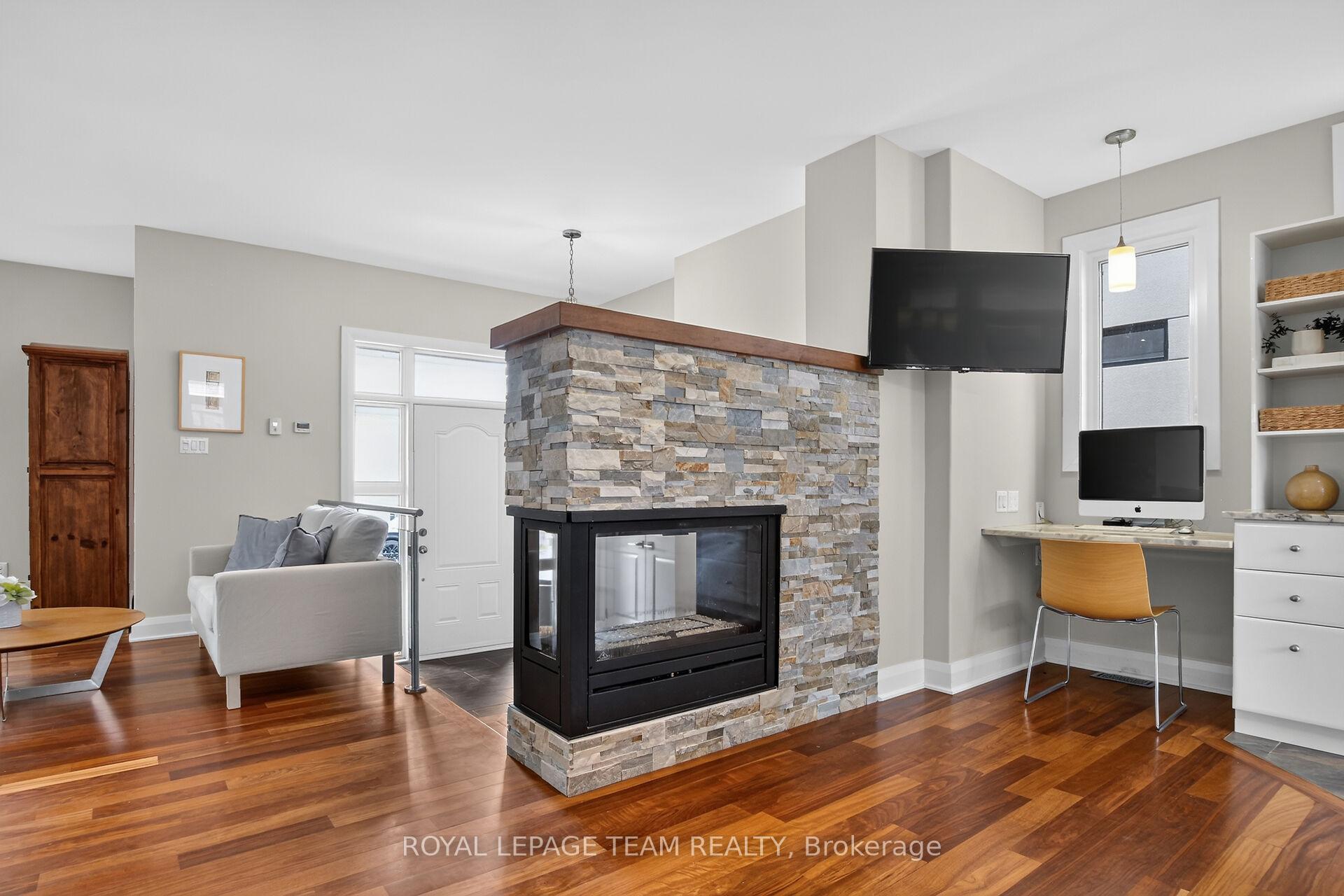 Photo 9 of 33 Gould Street, Ottawa, Ottawa West — HOMEH