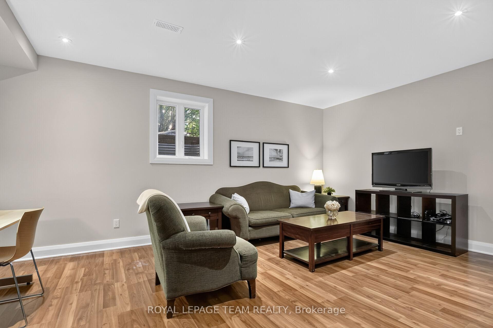 Photo 31 of 33 Gould Street, Ottawa, Ottawa West — HOMEH