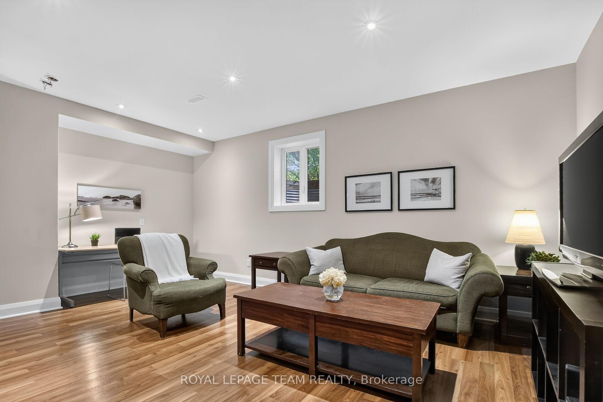 Photo 32 of 33 Gould Street, Ottawa, Ottawa West — HOMEH