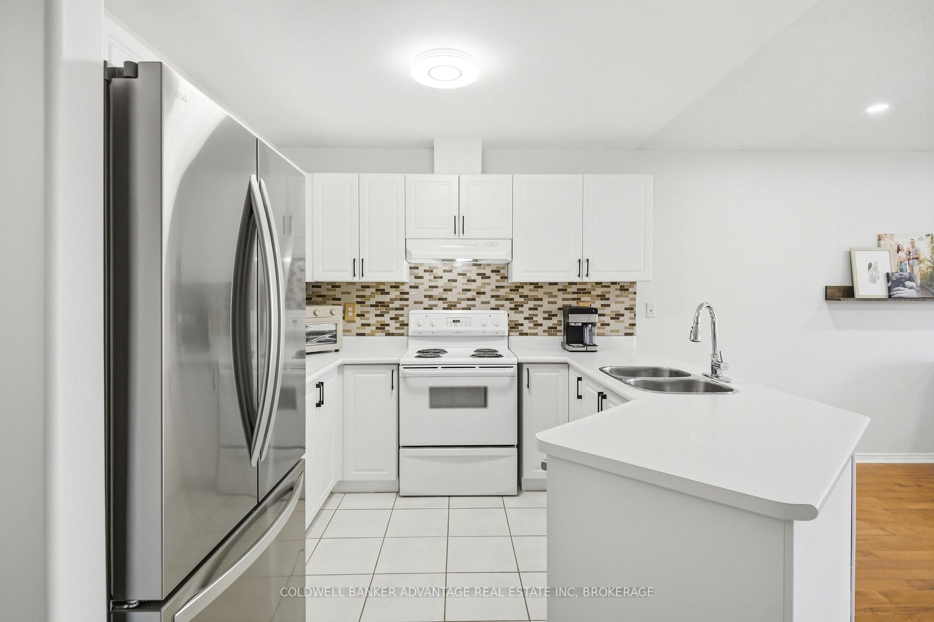Photo 9 of 529 St Lawrence Drive, Welland, N. Welland — HOMEH
