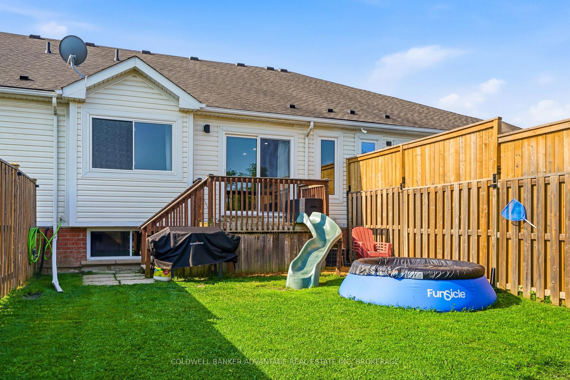 Photo 32 of 529 St Lawrence Drive, Welland, N. Welland — HOMEH