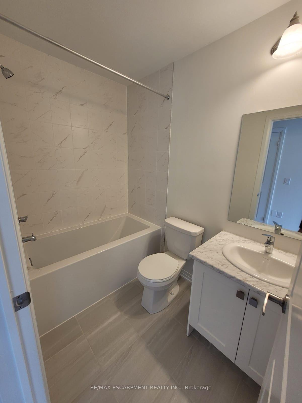 Photo 15 of Unit 913, 585 Colborne Street E, Brantford, East Ward — HOMEH