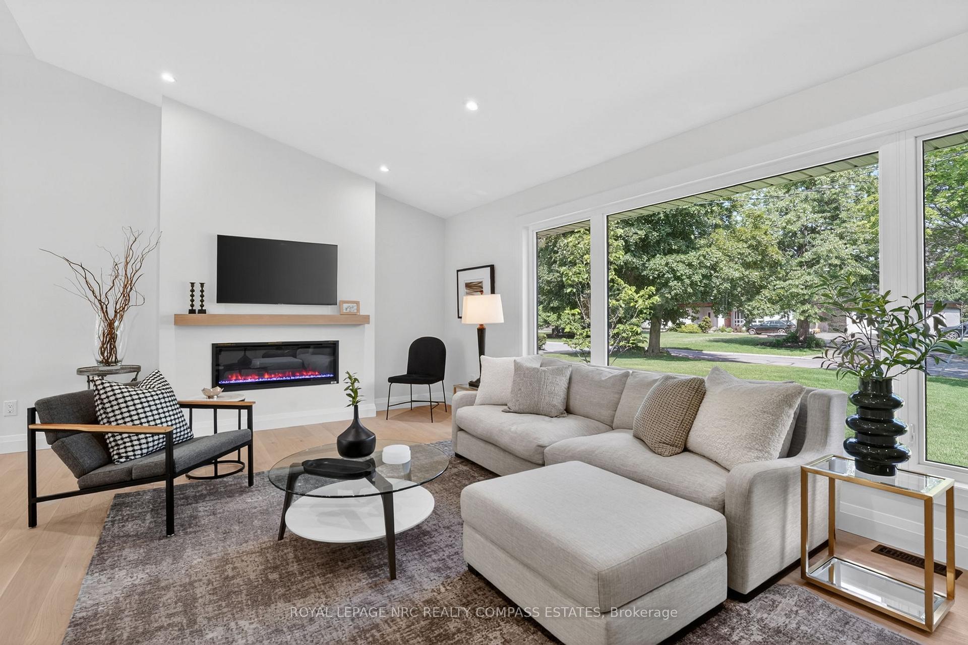 Photo 7 of 110 Riverview Boulevard, St. Catharines, Glendale/Glenridge — HOMEH