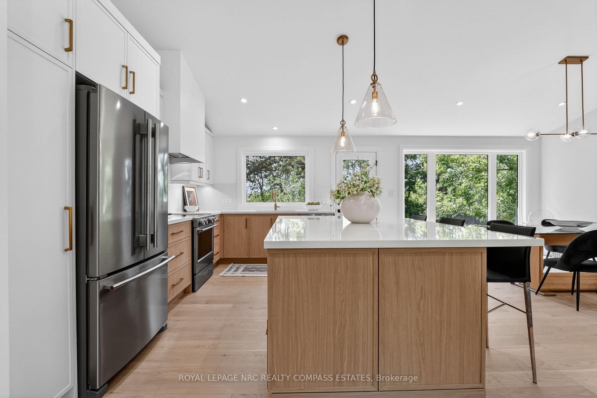 Photo 13 of 110 Riverview Boulevard, St. Catharines, Glendale/Glenridge — HOMEH