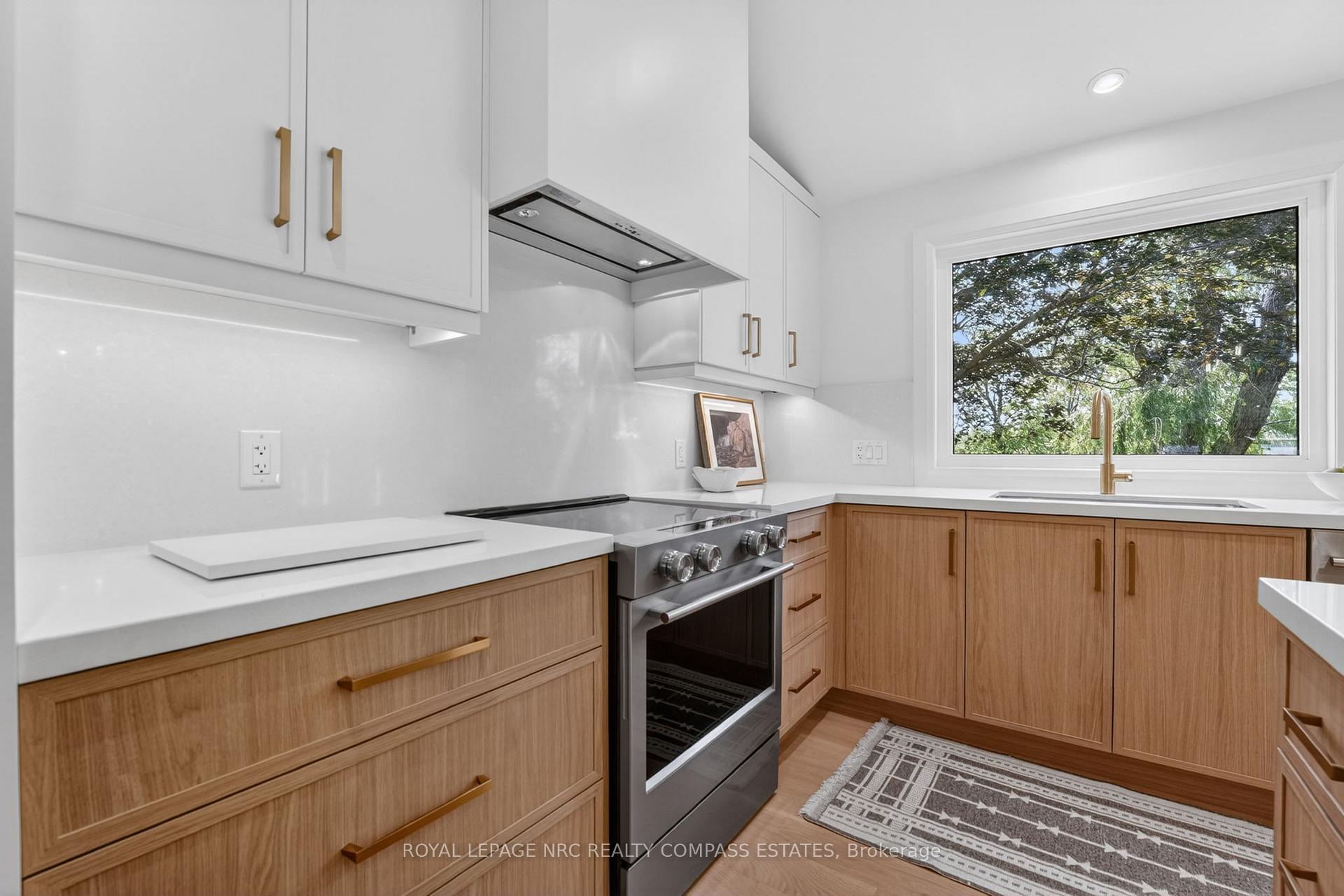 Photo 15 of 110 Riverview Boulevard, St. Catharines, Glendale/Glenridge — HOMEH