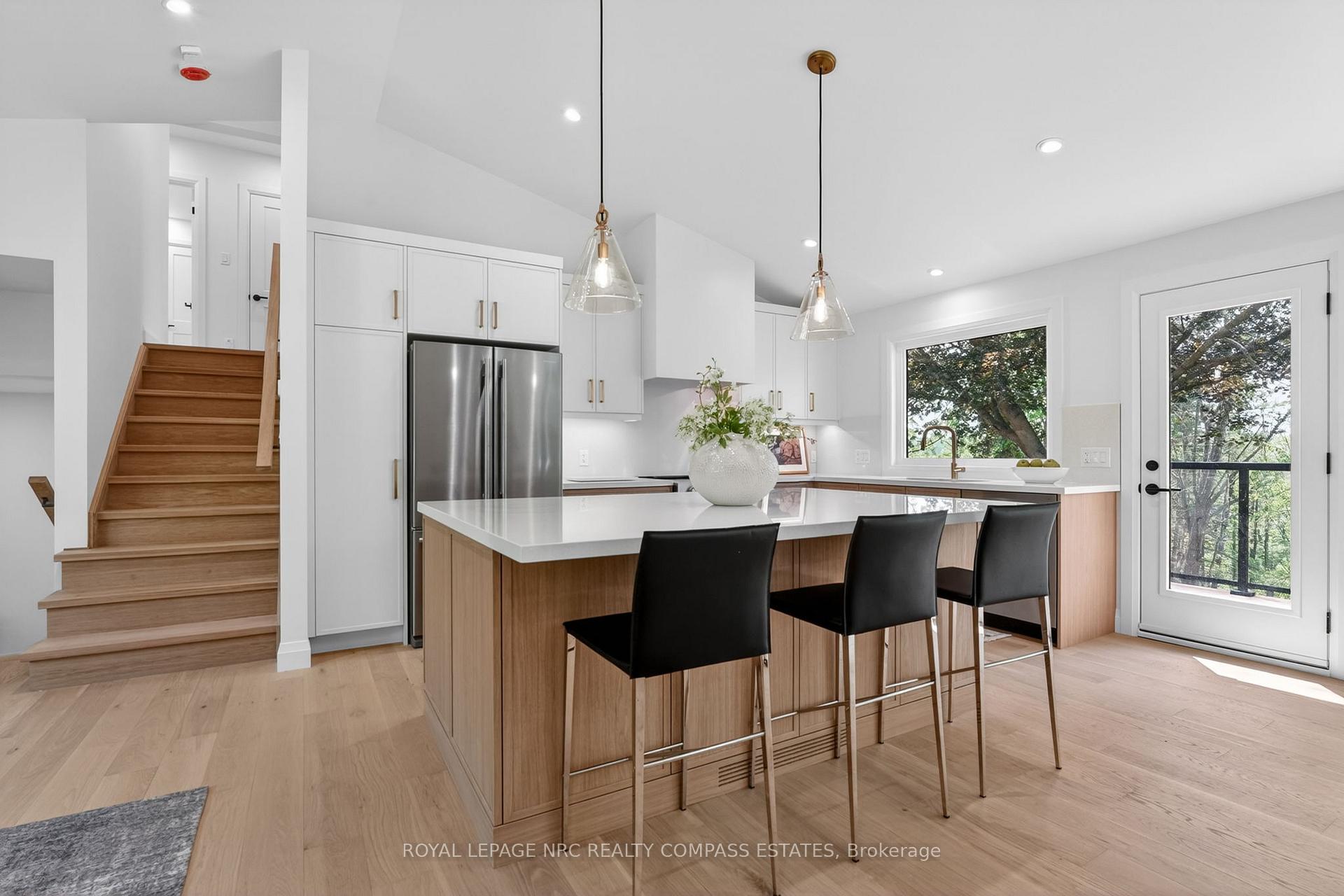 Photo 17 of 110 Riverview Boulevard, St. Catharines, Glendale/Glenridge — HOMEH