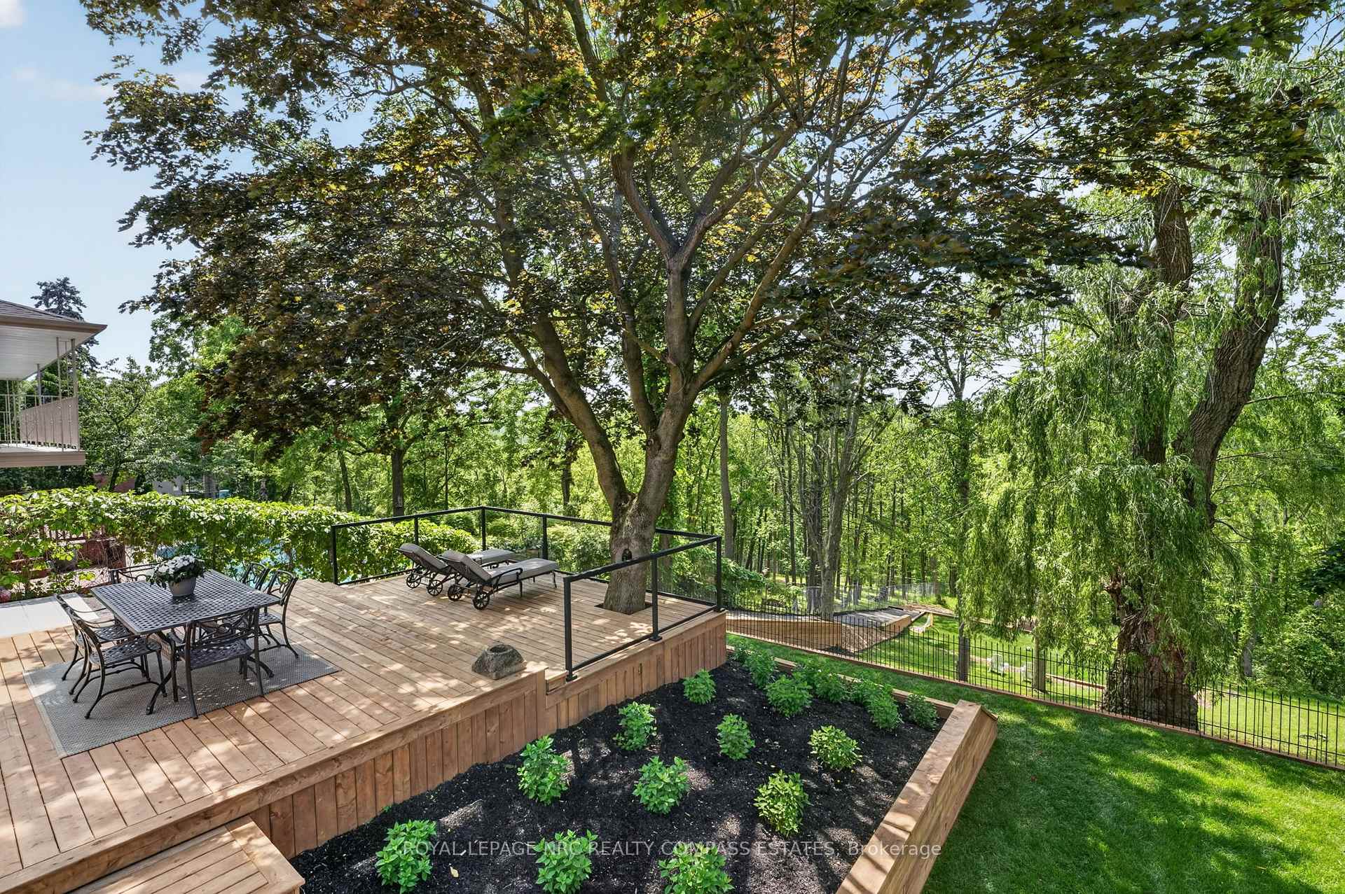 Photo 35 of 110 Riverview Boulevard, St. Catharines, Glendale/Glenridge — HOMEH