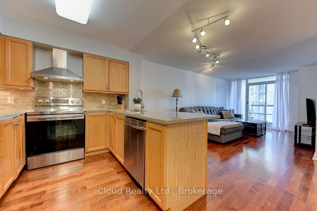 Photo 5 of Unit 1902, 156 Enfield Place, Mississauga, City Centre — HOMEH