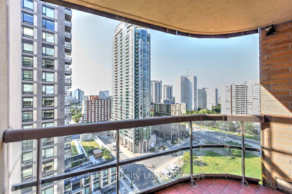 Photo 14 of Unit 1902, 156 Enfield Place, Mississauga, City Centre — HOMEH