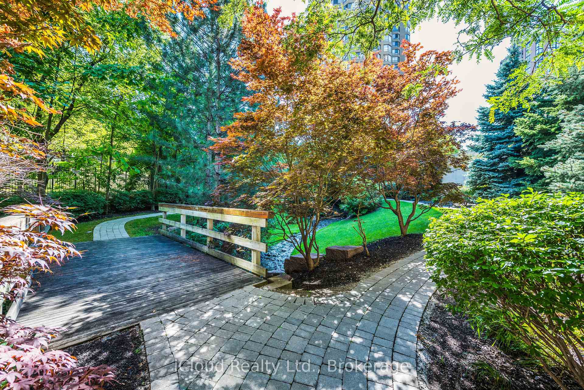 Photo 28 of Unit 1902, 156 Enfield Place, Mississauga, City Centre — HOMEH