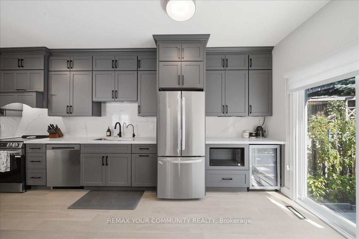 Photo 20 of 91 Downey Circle, Aurora, Bayview Wellington — HOMEH