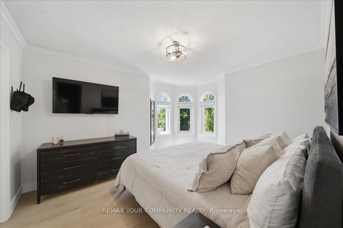 Photo 25 of 91 Downey Circle, Aurora, Bayview Wellington — HOMEH