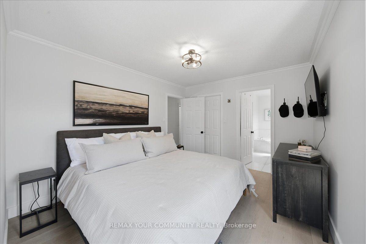 Photo 27 of 91 Downey Circle, Aurora, Bayview Wellington — HOMEH