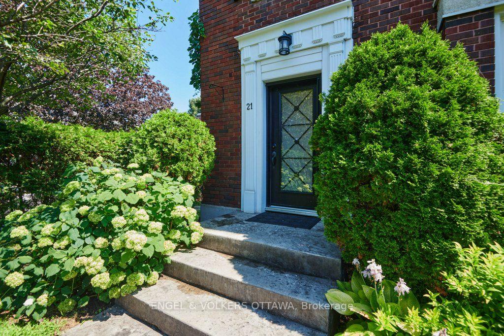 Photo 5 of 21 Reid Avenue, Ottawa, Civic Hospital — HOMEH